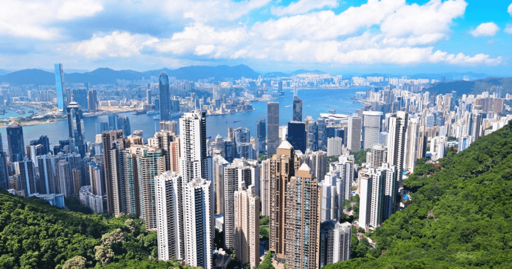 Exploring Victoria Peak: A Spectacular View of Hong Kong’s Skyline